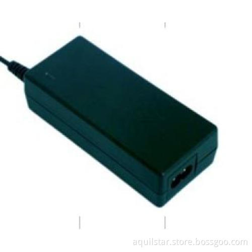 Desktop switching power adapter